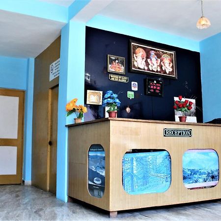Hotel Ocean Inn Manāli Exteriér fotografie